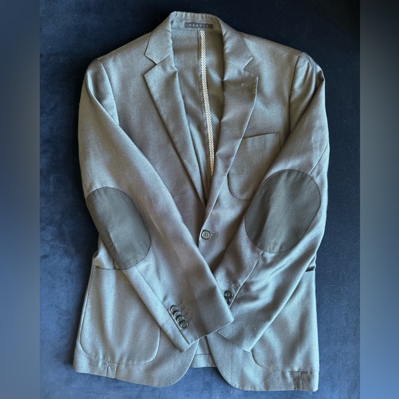 Arturo Calle Blazer - Picture 9 of 9